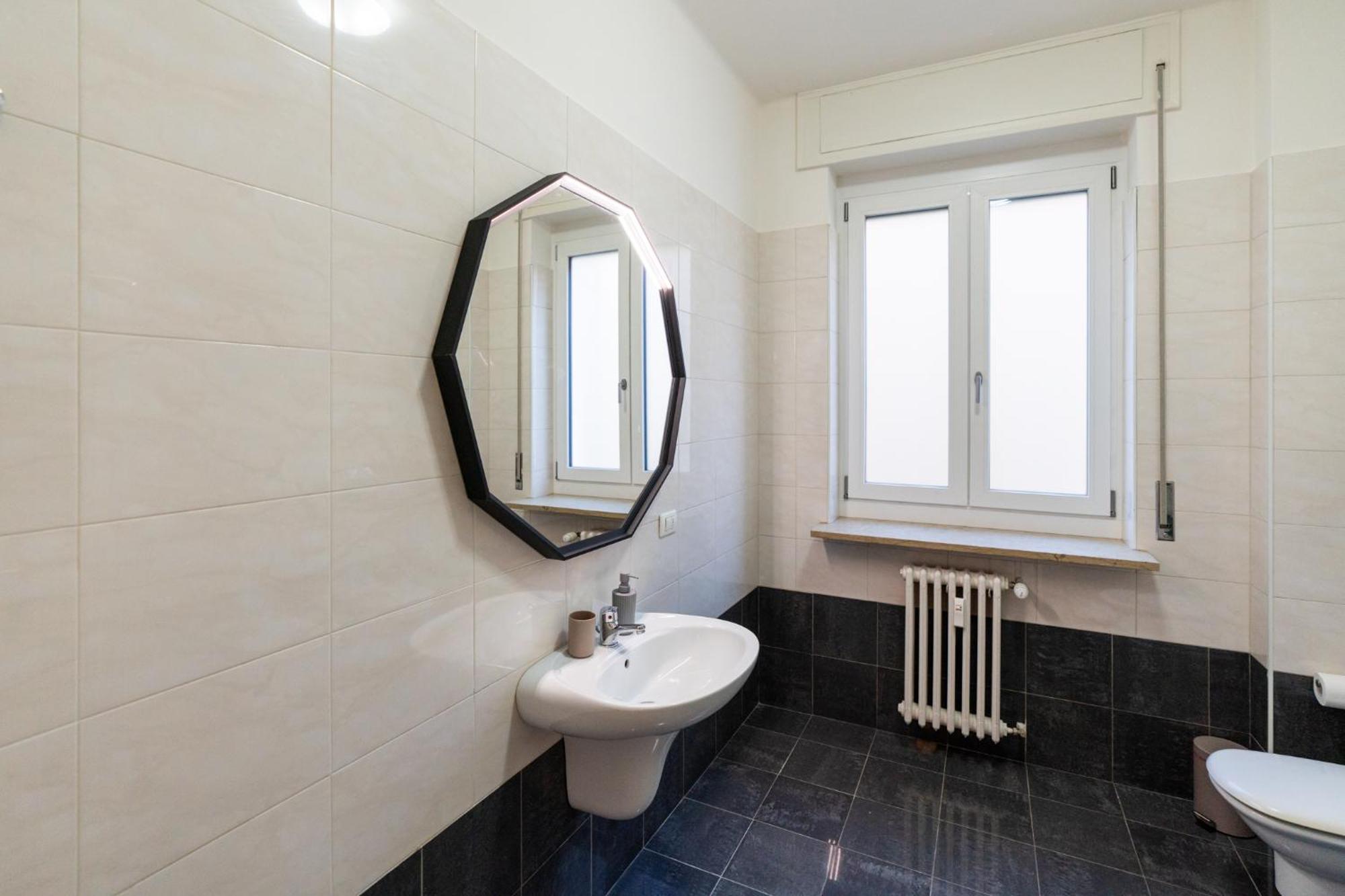 Domus Verona - Elegante Residenza Con Affaccio Su Porta Leoni Quarto foto